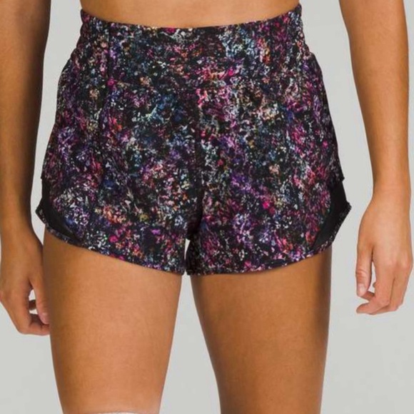 Lululemon Hotty Hot High Rise Athletic Shorts Floral Spray Multi 12 - Picture 1 of 8